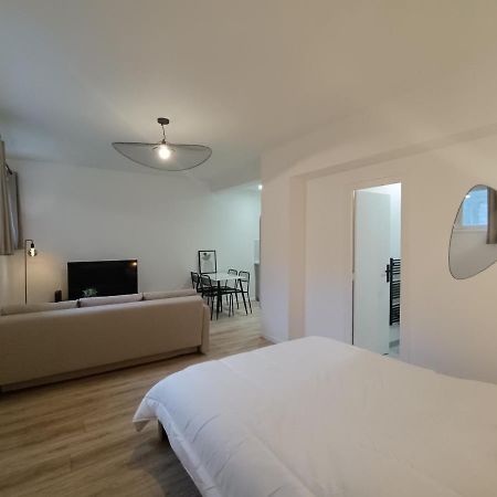 Jean Jaures Apartman Dijon Kültér fotó